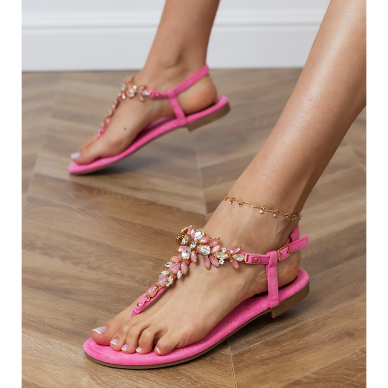 Sandalias rosadas japonesas con cristales 1