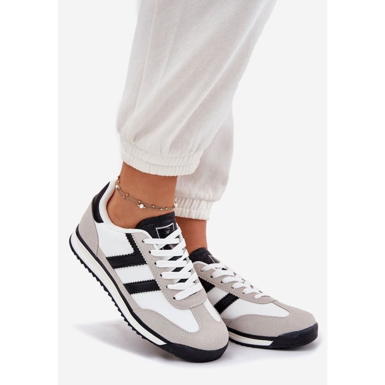 Zapatillas blancas de mujeres bajas blanco 1 Zapatillas blancas de mujeres bajas blanco 1