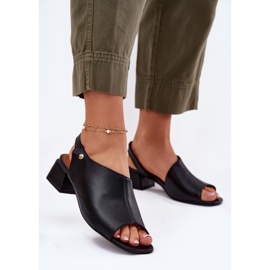 Sandalias de cuero para mujeres en Maciejka 06975-01 Negro 2