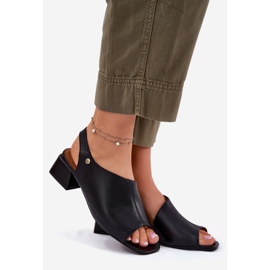 Sandalias de cuero para mujeres en Maciejka 06975-01 Negro 1