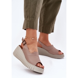 ARTIKER Sandalias para mujeres hechas de cuero natural para un artker de cuña 54C0788 Dark Beige 2