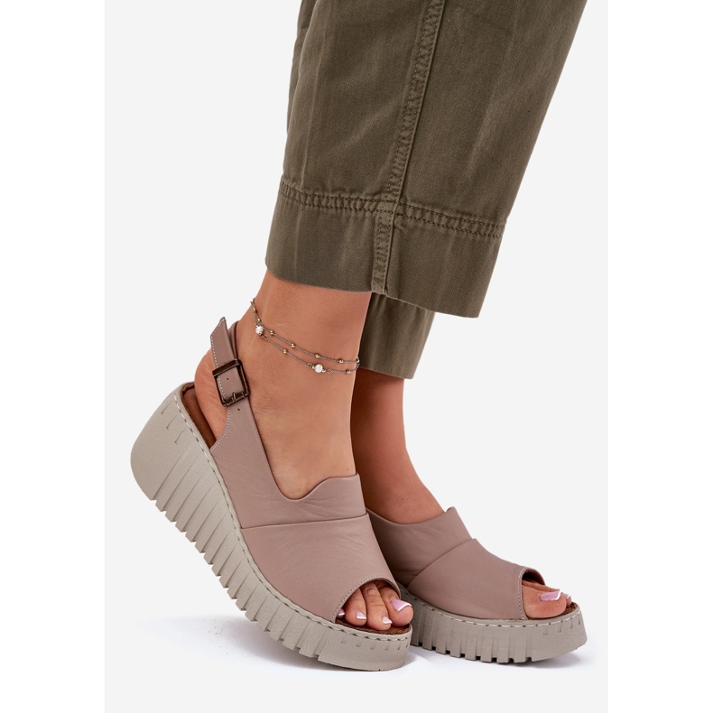 ARTIKER Sandalias para mujeres hechas de cuero natural para un artker de cuña 54C0788 Dark Beige 1