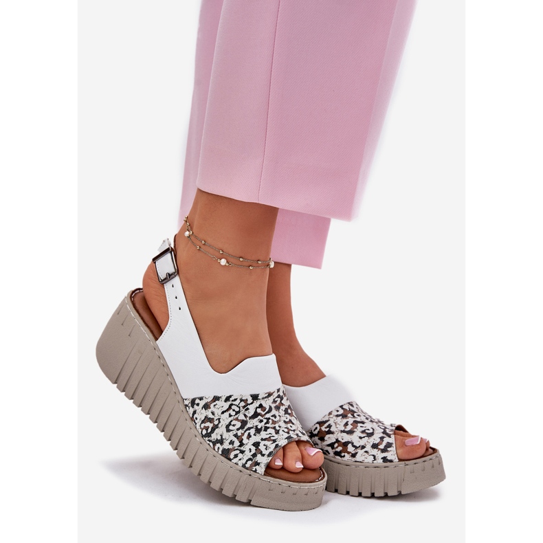 ARTIKER Sandalias de mujeres hechas de cuero natural en Wedge Artker 56C0958 White blanco 1