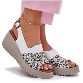 ARTIKER Sandalias de mujeres hechas de cuero natural en Wedge Artker 56C0958 White blanco 9