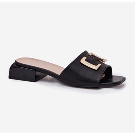 Vinceza Elegantes zapatillas para mujeres en un bloque con un detalle dorado de Vincez 62229 Negro 4