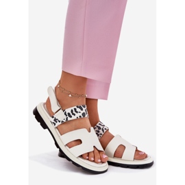 Vinceza 66780 Sandalias de leopardo beige con tacones planos 1