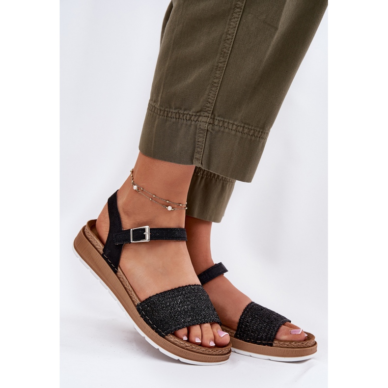 Sandalias para mujeres con una trenza en el cinturón negro INBLU GS000050 1