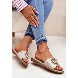 S.Barski Flip de mujeres de tacón plano con un detalle decorativo de Zloty KV51-007 dorado 7