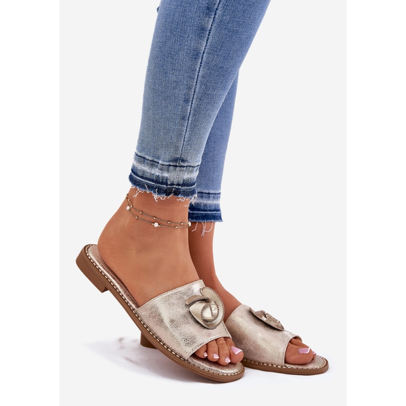 S.Barski Flip de mujeres de tacón plano con un detalle decorativo de Zloty KV51-007 dorado 1
