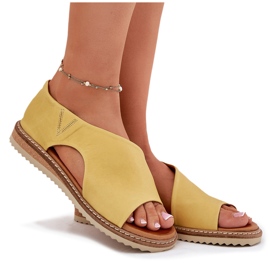 Sandalias de cuero para mujeres Artiker 46C1015 Amarillo 8