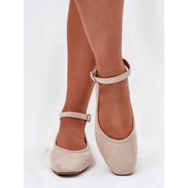 Ballerinas de ante Eco con cinturón y una abrazadera beige 3