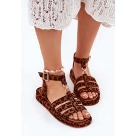 Sandalias para mujeres en la plataforma con un detalle dorado leopardo marrón 5