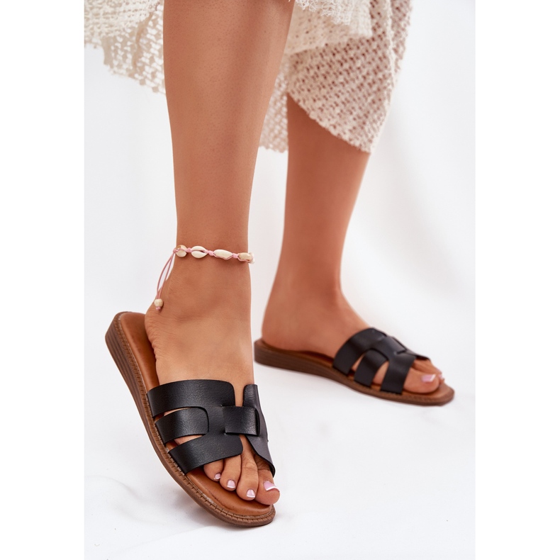 Zapatillas para mujeres con cuero de cuero ecológico negro 2