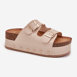 Flip folladas para mujeres con hebillas en una plataforma masiva beige 3