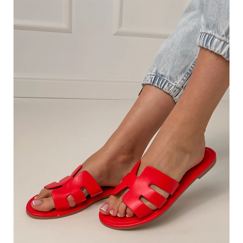 Flip rojo -Flops decorados con recortes 1 Flip rojo -Flops decorados con recortes 1