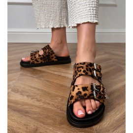 Zapatillas de mujer Panther con hebillas decorativas beige 6
