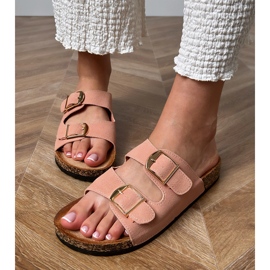 Chanclas rosadas con abrazaderas en una suela de corcho rosado 3