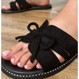 Chanclas negras con arco y decoración en los bordes negro 1