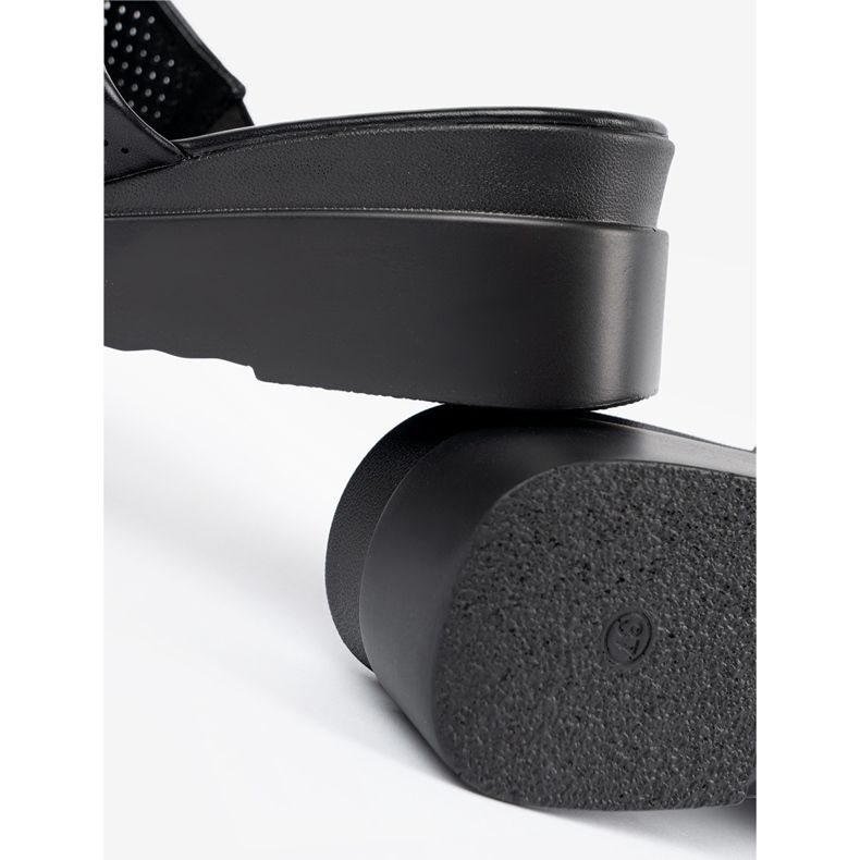 Seastar Black Flip -flops en la plataforma de Openwork negro 1