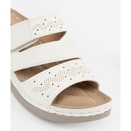 Seastar Chanclas blancas claras sobre una cuña baja blanco 5