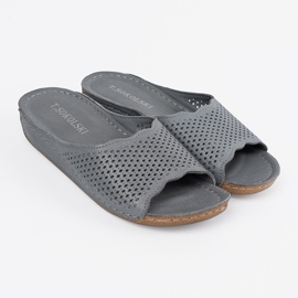 T.Sokolski Chanclas grises de cuero 3