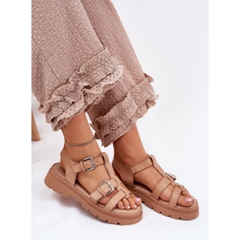 Sandalias de cuero ecológica para mujeres con hebillas de color caqui beige 7