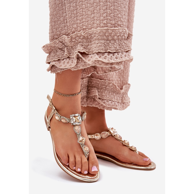 Sandalias de mujer de cañón plano con cristales dorados 1