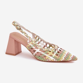 Sandalias con trenza en el poste rosa 2