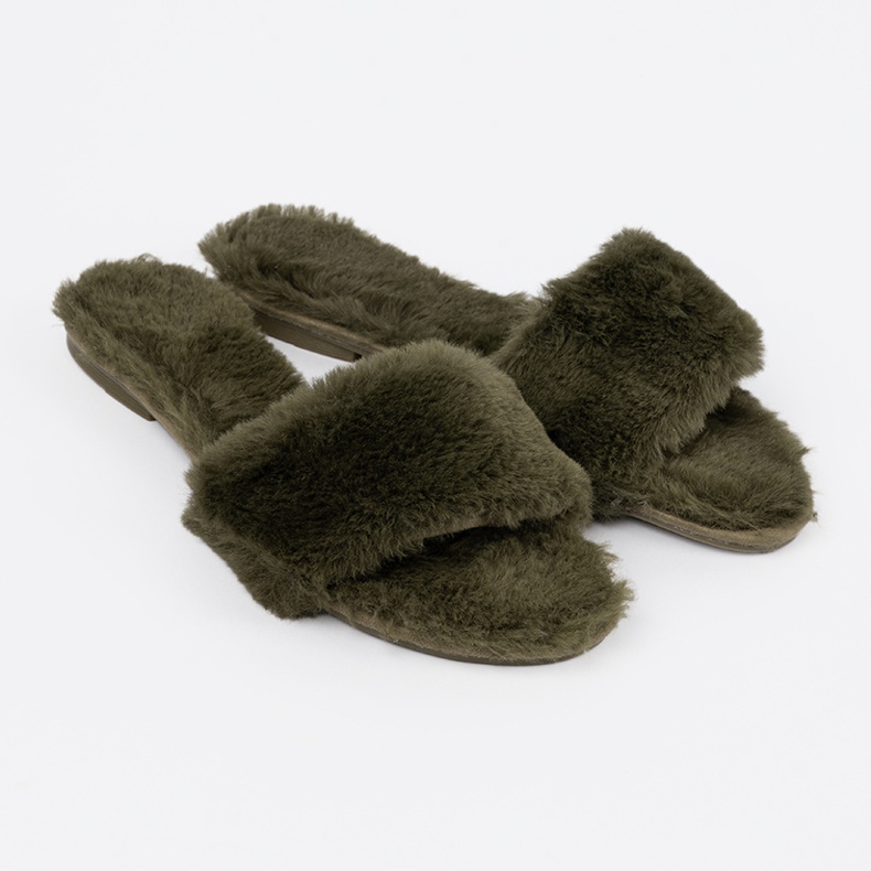 Mujeres de piel verde 2