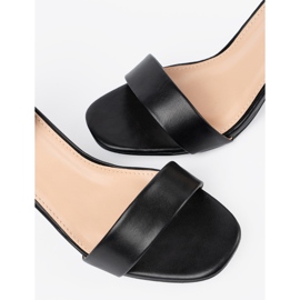 Shelvt Tacones altos negros con tachuelas 1