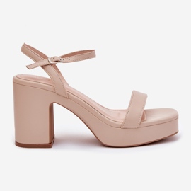 Sandalias de cuero ecológica en el post beige 7