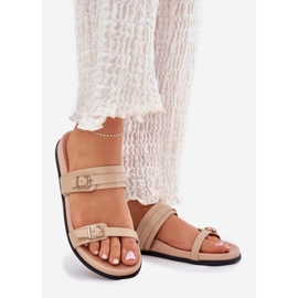 Chanclas de mujer con hebillas beige 1