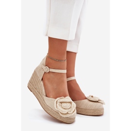 Sandalias de cuña para mujeres con trenza y crochet beige 1