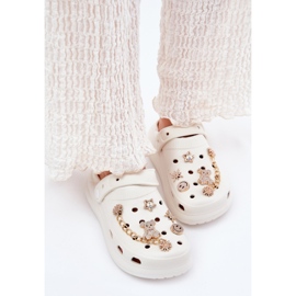 Flip de espuma para mujeres con alfileres blancos 5