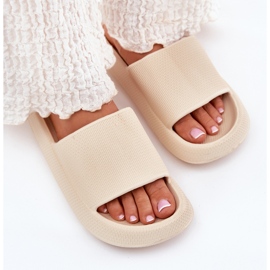 Chanclas de mujer de espuma beige claro con suela gruesa 5