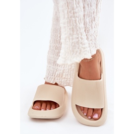 Chanclas de mujer de espuma beige claro con suela gruesa 3