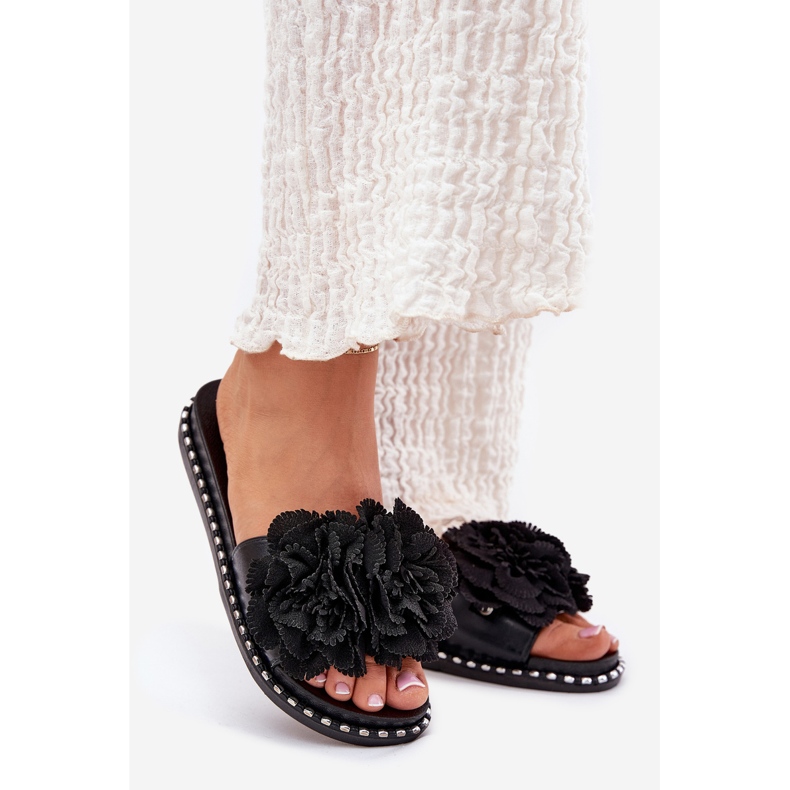 Chanclas para mujeres con flores de tela negras negro 1