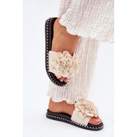 Chanclas para mujeres con flores materiales beige 6