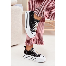 Zapatillas de deporte para mujeres en la plataforma con alfileres dorados negros 3
