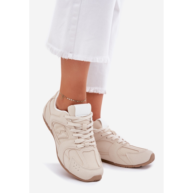 Zapatos deportivos femeninos con beige ecológico 1 Zapatos deportivos femeninos con beige ecológico 1