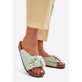 Zapatillas para mujeres en la suela de corcho con un arco de menta verde 1
