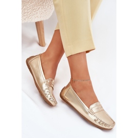 Mocasines dorados de cuero ecológico para mujeres 7