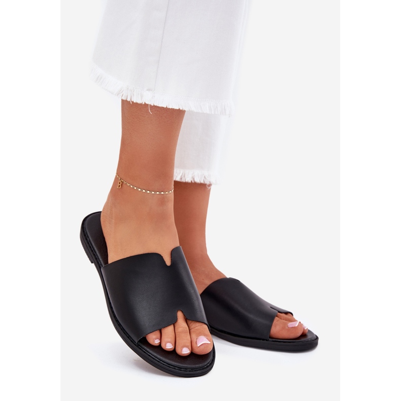 EVento Flip Flip Flip Flip con negro de cuero plano 1 EVento Flip Flip Flip Flip con negro de cuero plano 1