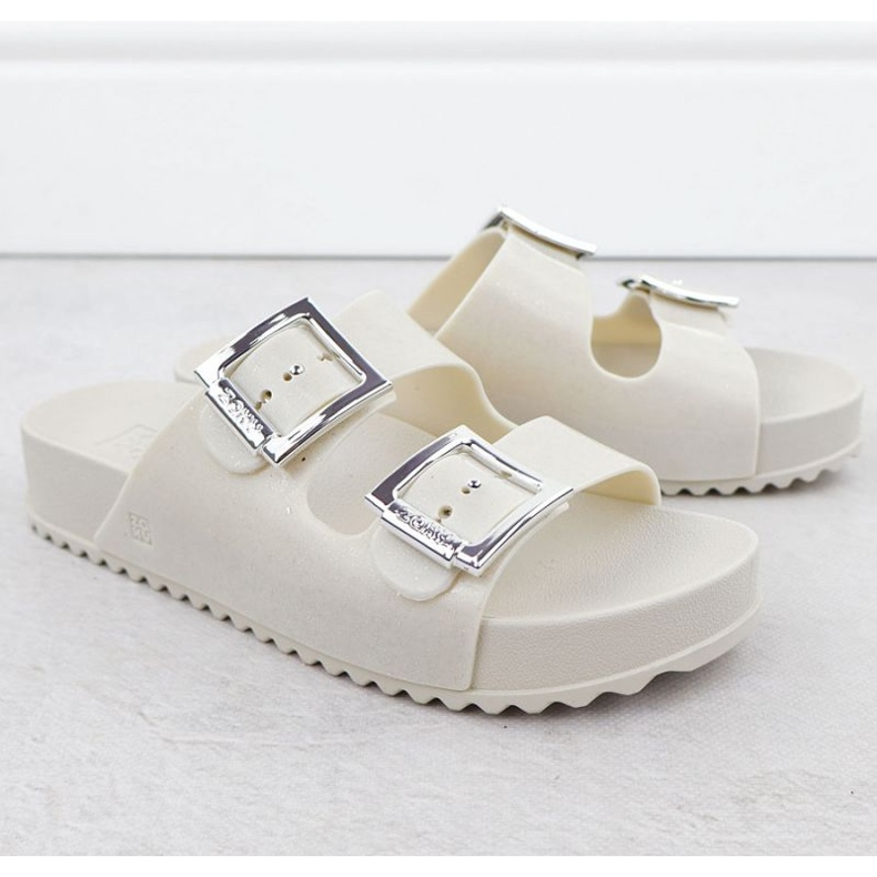 Zaxy Flip Fleps RR285056 beige 1 Zaxy Flip Fleps RR285056 beige 1