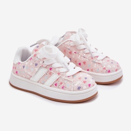 Zapatos deportivos de chicas brillantes con corazones rosados 1