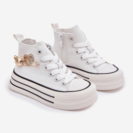 Altas zapatillas para niños con una decoración dorada blanca blanco 1