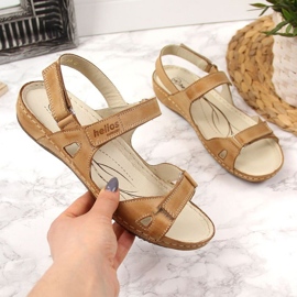Cómodas sandalias de piel en beige W Helios 205 6