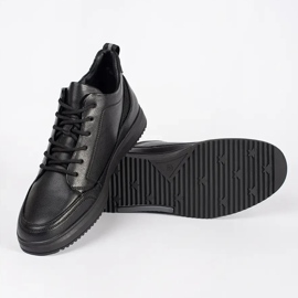 Zapatos de hombre aislados negros 2