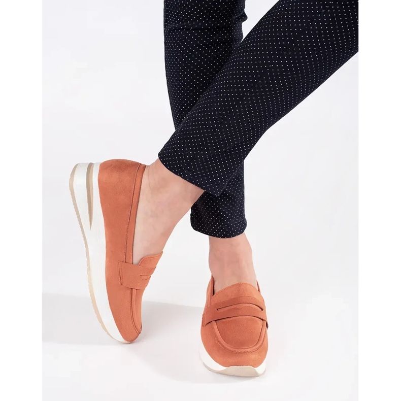 Mocasines deslizantes para mujeres en la plataforma naranja 1