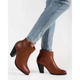 Tacones marrones marrón 2 Tacones marrones marrón 2